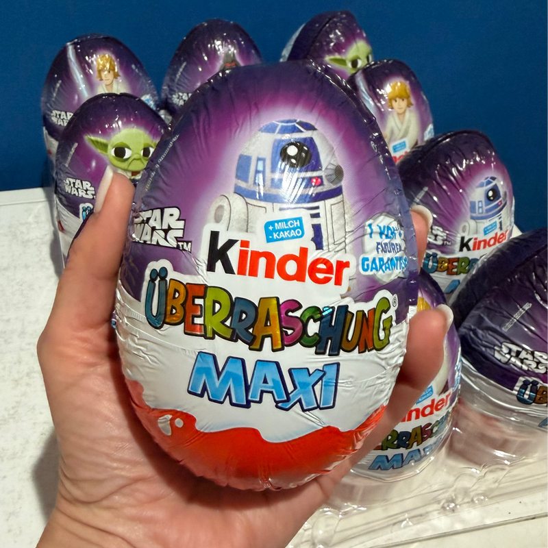**Kinder Maxi Surprise Egg Star Wars 100g**