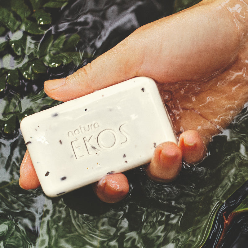 Natura Ekos Sabonete Castanha em Barra Esfoliante 150g