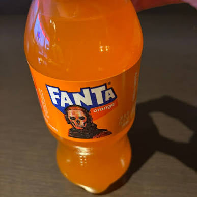 Fanta Orange 1.5 liters Xbox Call of Duty Edition expiration date October 31, 2026
