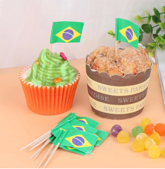 Brasil Bandeira Pequena para Decoracao - Brazil Flag Cupcake Toothpick Toppers - Hi Brazil Market