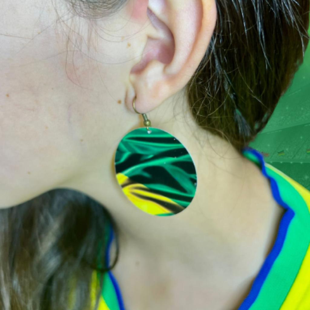 Brinco verde e amarelo - Green and yellow earring — Hi Brazil Market