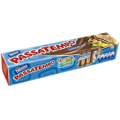 Nestle Passatempo Biscoito recheado sabor chocolate 130g - Chocolate Cream Sandwich Biscuit - Hi Brazil Market