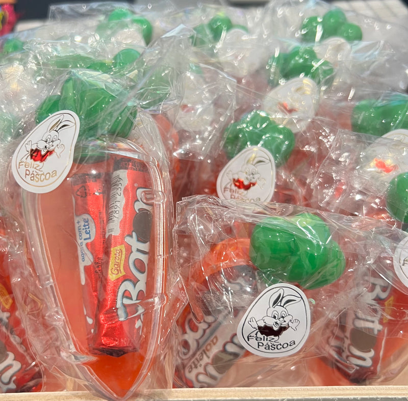 Pascoa Cenoura com Baton ao Leite